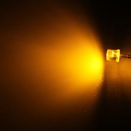 LED 5mm žlutá 770mcd/100° čirá Hebei 599MY8C