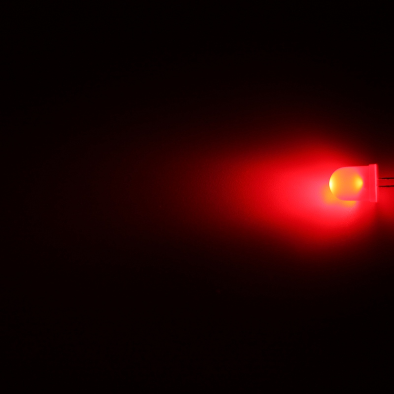 LED 10mm červená 600mcd/50° difúzní Hebei 105XR2D