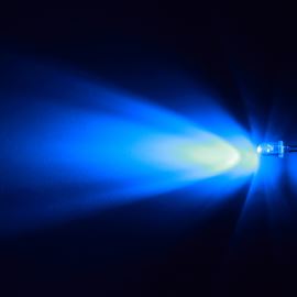 LED 5mm modrá 8000mcd/17° čirá Hebei 515XB7C