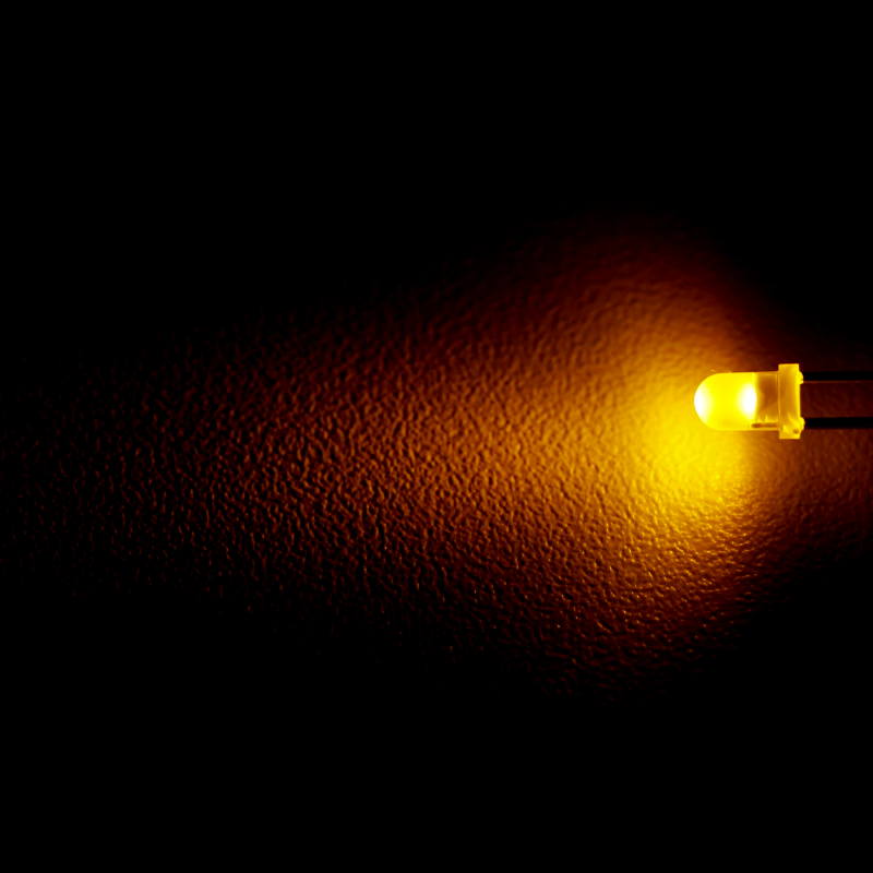 LED 3mm žlutá 20mcd/30° difúzní Optosupply OSNY3134A