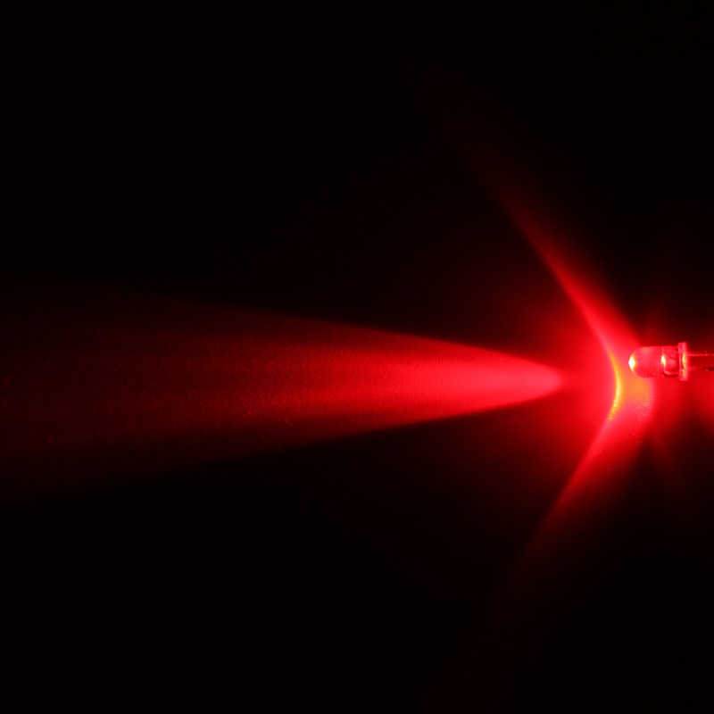 LED 5mm červená 12000mcd/13° čirá Hebei 510PR2C